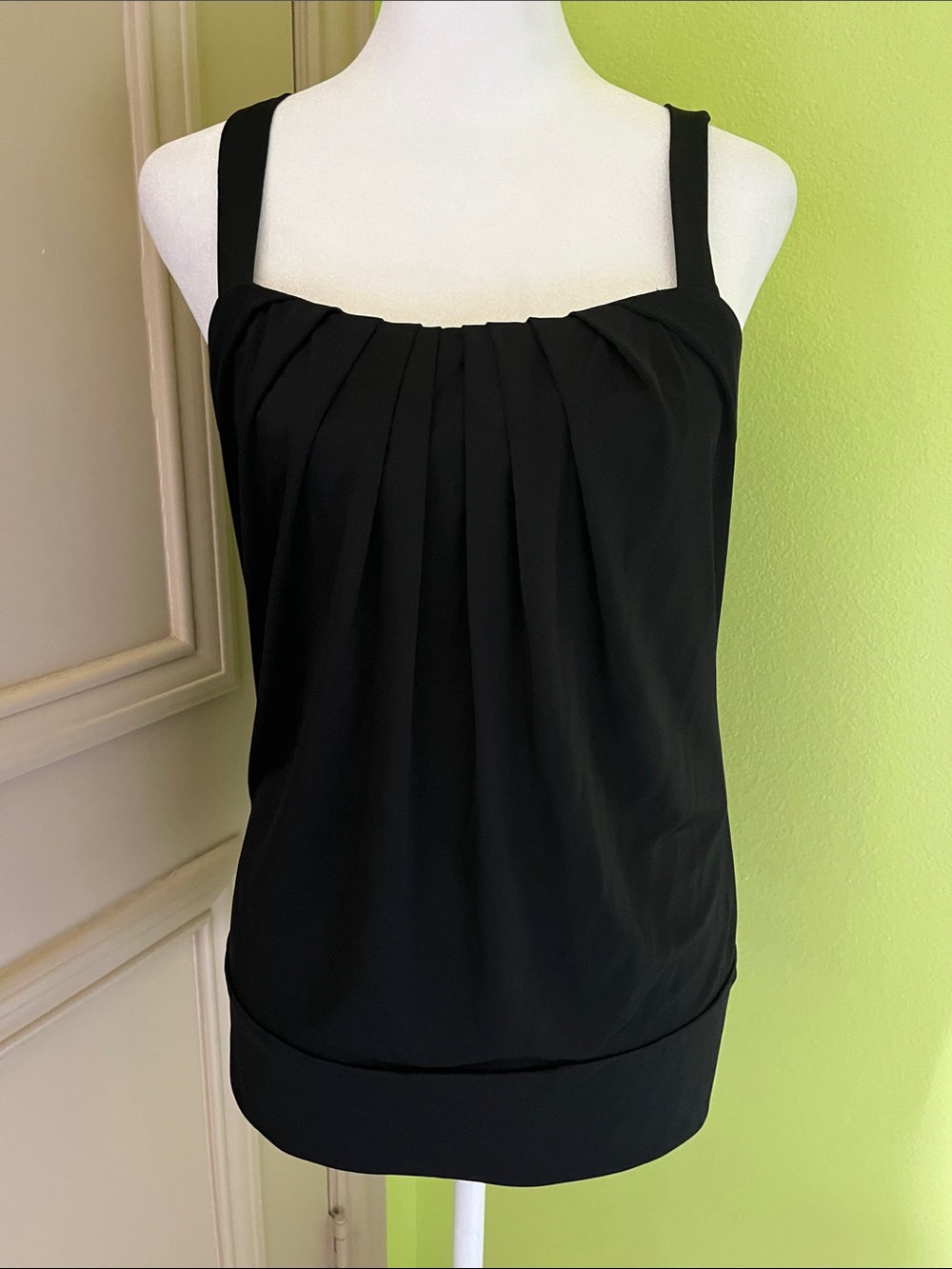 NWT Iisli Black Top